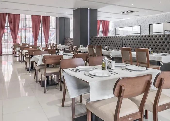 Hotel Euro Star & Beach 4*